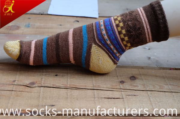 Ethnic Wind Fine Craft Series of Male and Female Retro Japanese Wind in The Thick Line of The Tube Socks